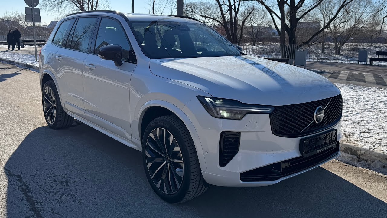 ПЕРВЫЙ в РОССИИ VOLVO XC90 2024г, 2.0-455лс, Гибрид, цена 12.900.000 рублей.
