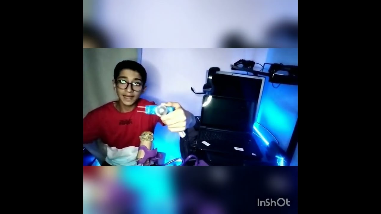 المخترع محمد رأفت بالصف الأول الاعدادى مدرسة الشهيد طيار خضر عبد الله الرسميه لغات