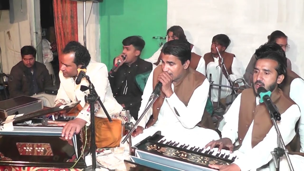 chiragh e chisht shah e aulia gharib nazir jashn e fareed sabar [11]