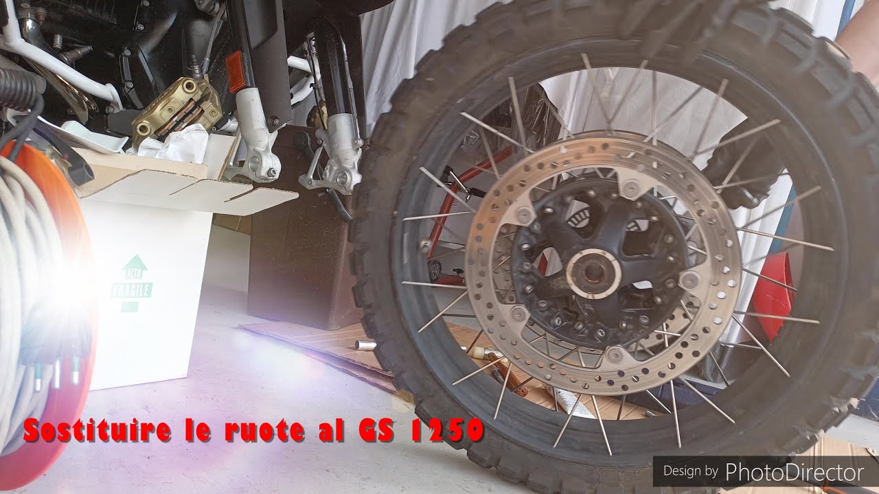 Come sostituire le ruote al #GS 1250 in 26 minuti...