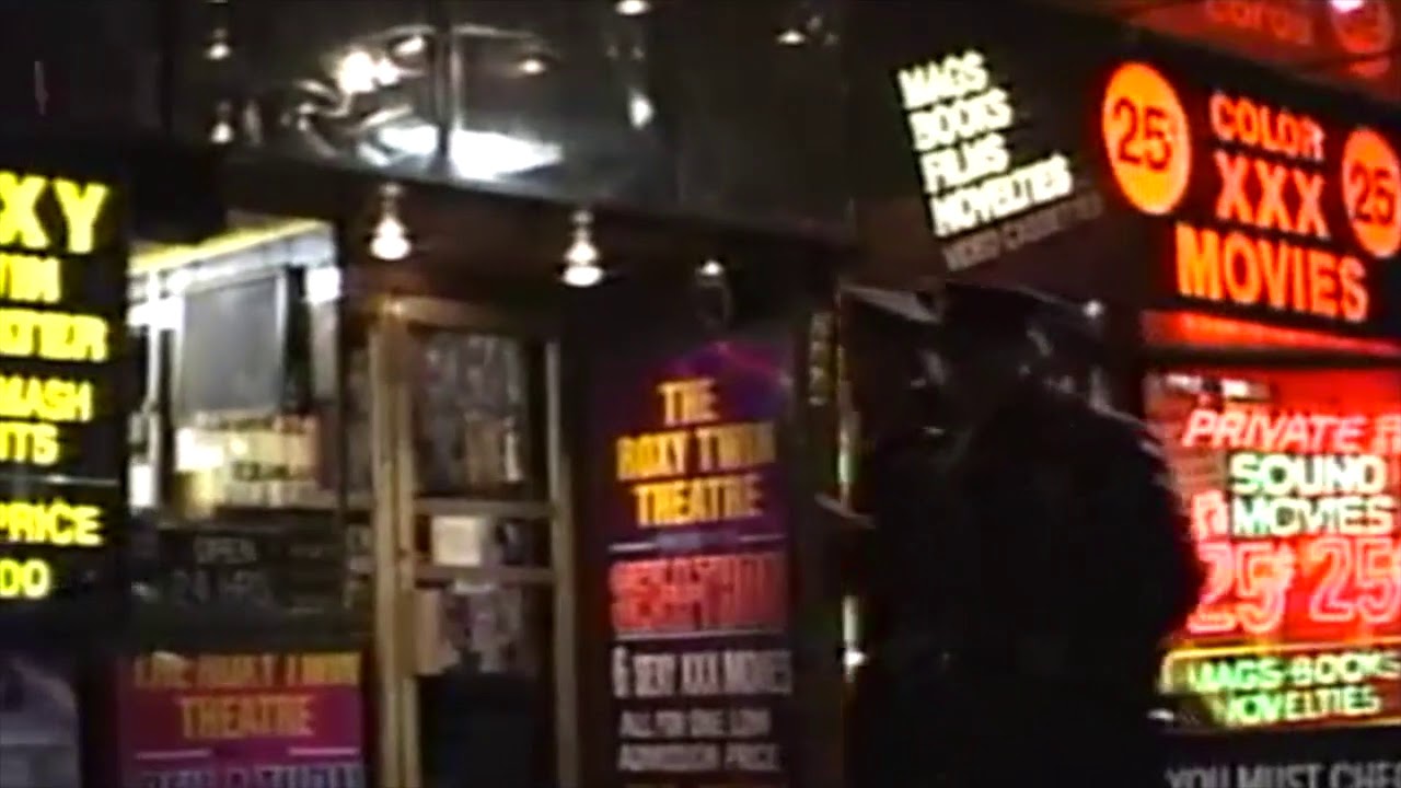 TIMES SQUARE 1986 IN THE RAIN