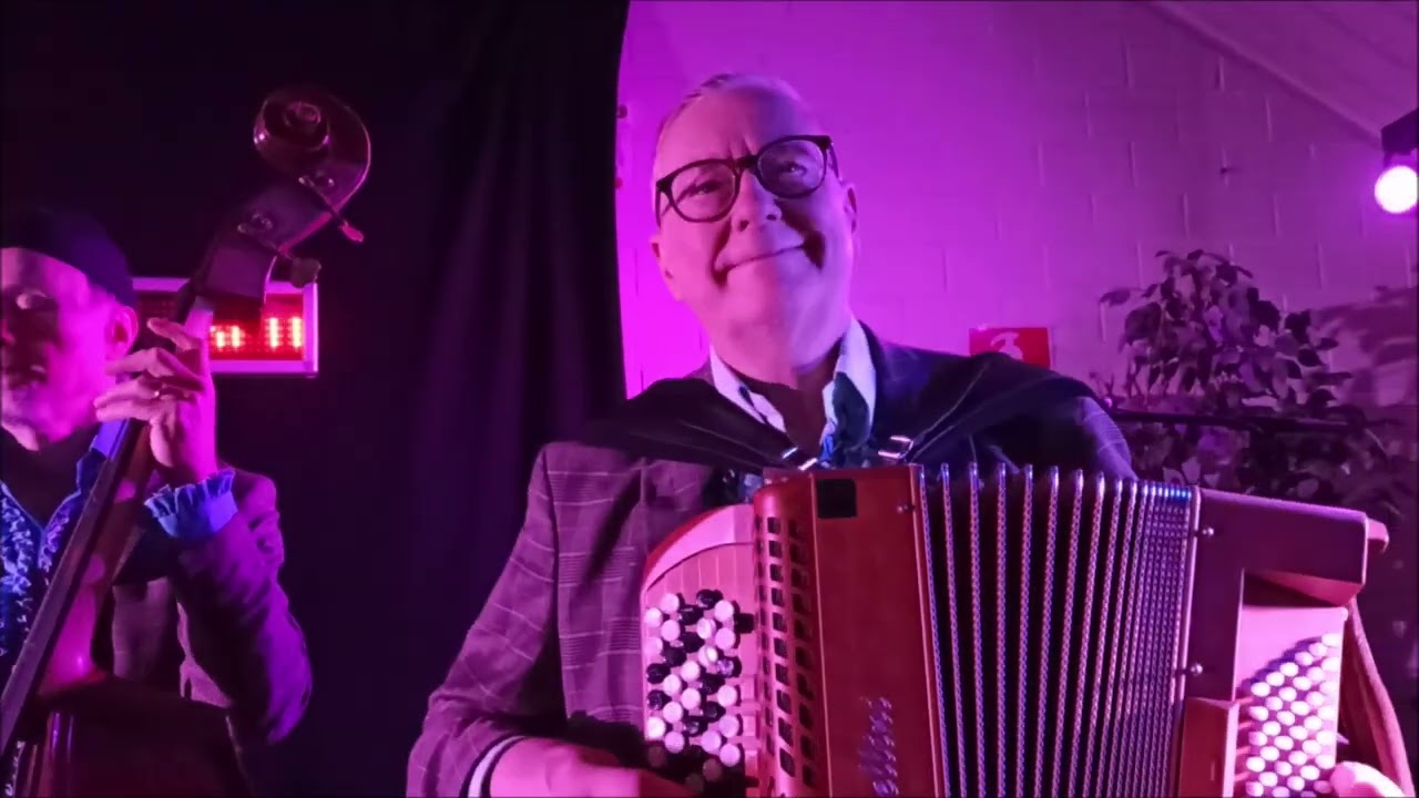 ENO - Ilta Oulunjoella / Soittajapoika