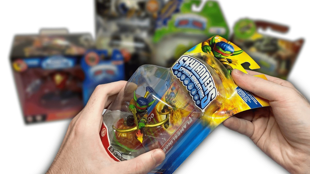 Я распаковал Skylanders из каждой игры спустя годы