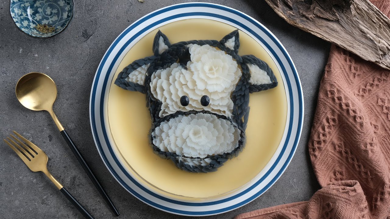 I made a Cartoon Character in a Jelly Cake Using Flower Tools