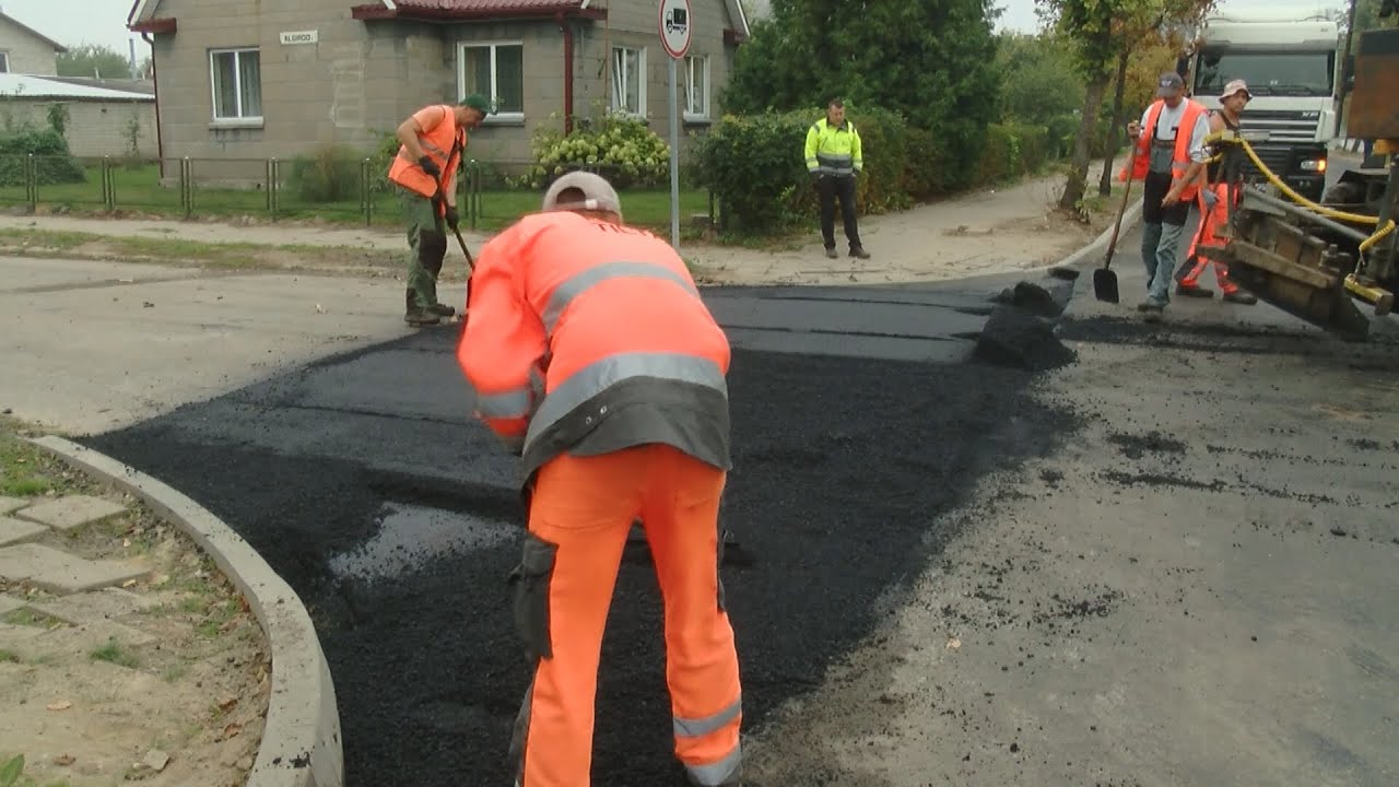 Nušalintam Panevėžio merui – naujai išklotas asfaltas į namus