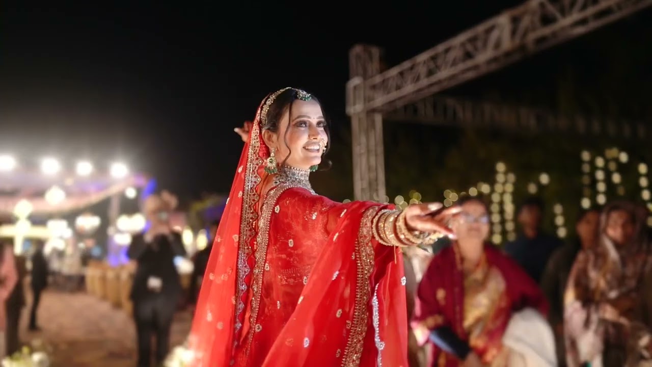 Bridal entry with Nazar jo teri lagi me diwani hogayi- bajirao mastani