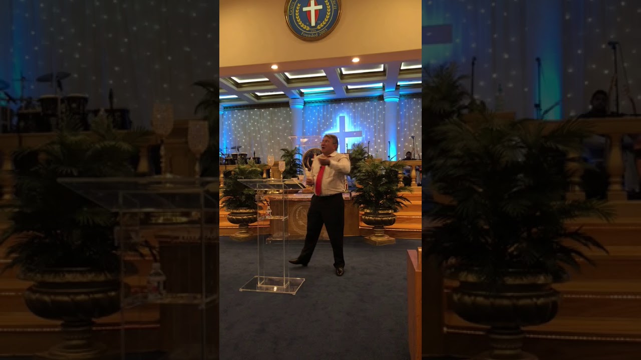 Pastor Julupe Lima Peru
