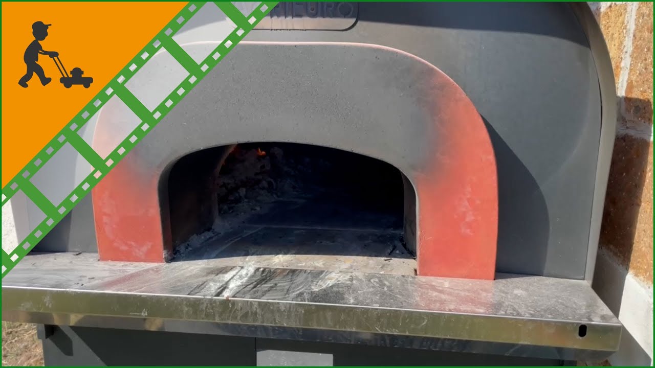 Vidéo de démonstration du Four à bois pour pizza d'extérieur AgriEuro Cibus Inox 1000