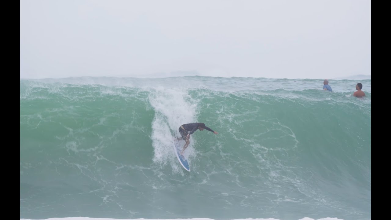 One Session @ Macaronis Indonesia on 5'3 Twin Fin