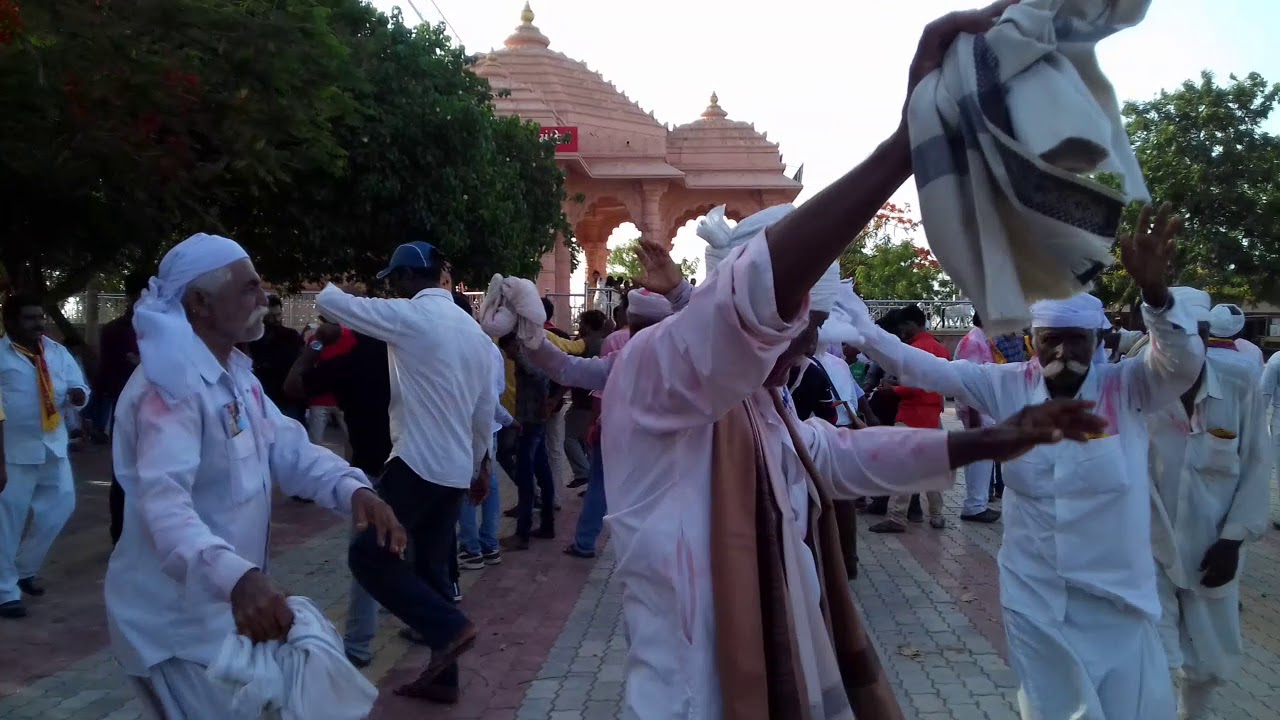 Jay jungivara vachhra bha dham || charni ramat || જય જુંગીવારા વાછરાભા ધામે ચારણી રમત