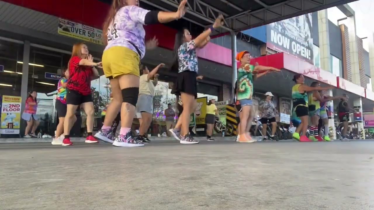Iniibig kita - music is not mine for fitness used only