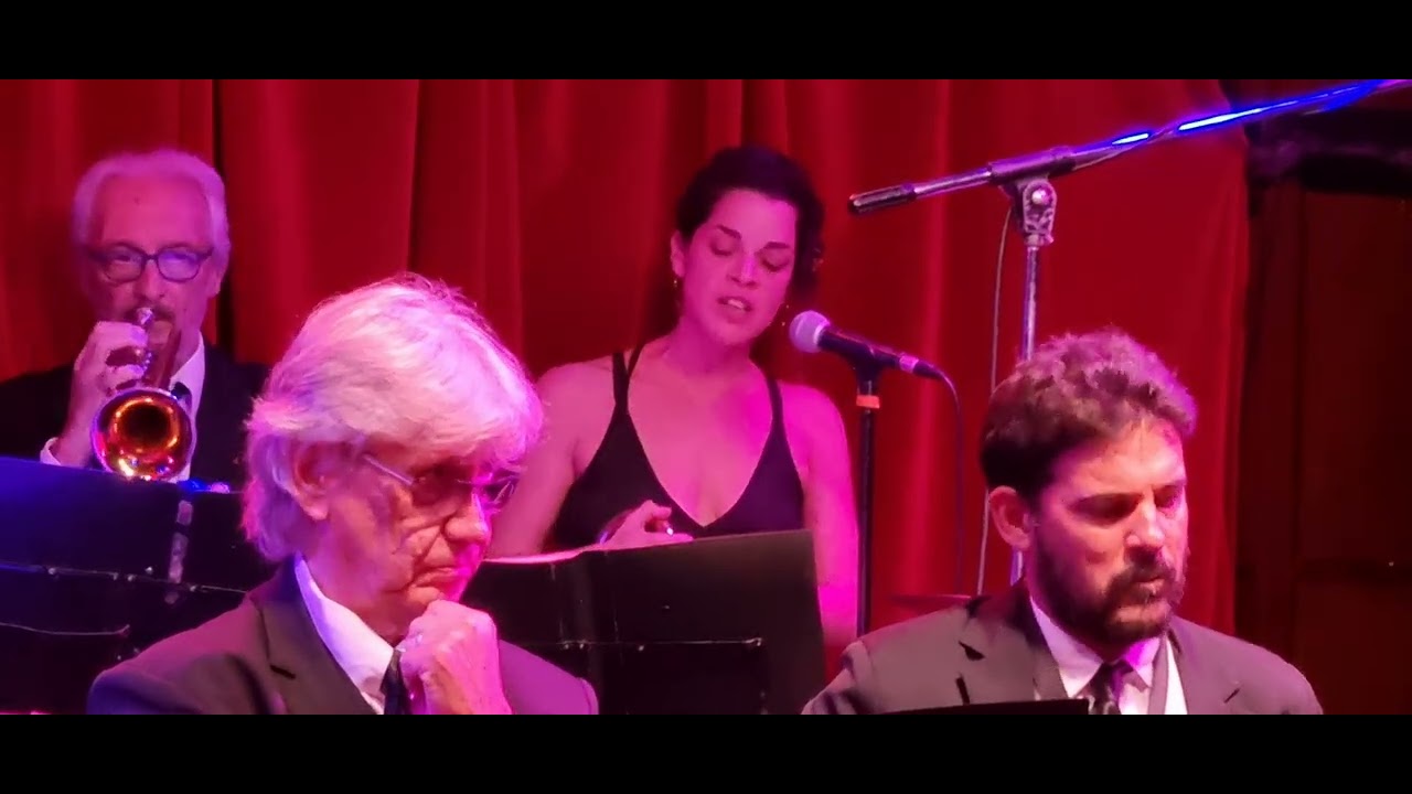 Antigua Jazz Band con Agustina Ferro (vo-tb) - 