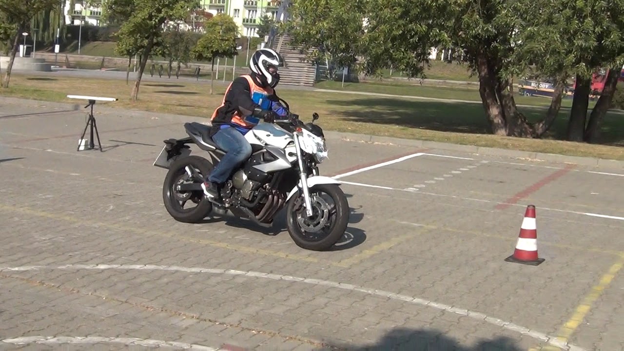 Egzamin Praktyczny kat. A, A1, A2, AM. Slalom szybki