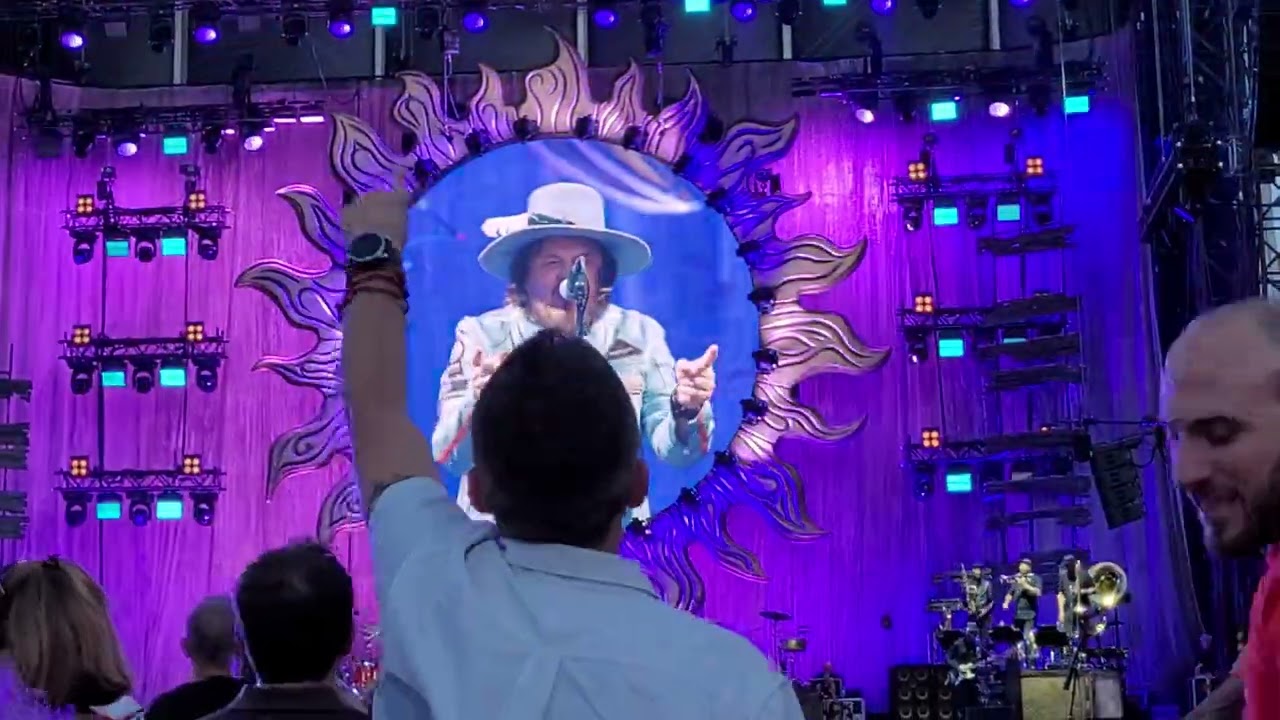 Zucchero a Bologna 27.6.2024 - Soul Mama + Il mare impetuoso al tramonto…