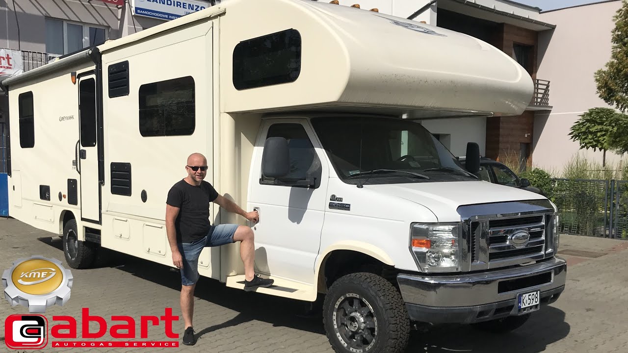 Olbrzymi amerykański kamper 4x4 Ford E450 V10 zasilany LPG przez instalację gazową z Abart Wrocław