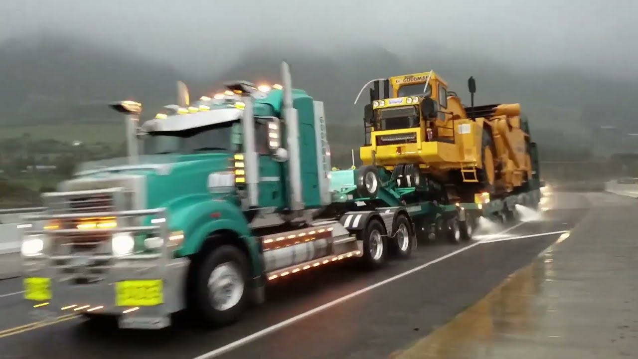 Transporting the Wabco 353 Motorscraper