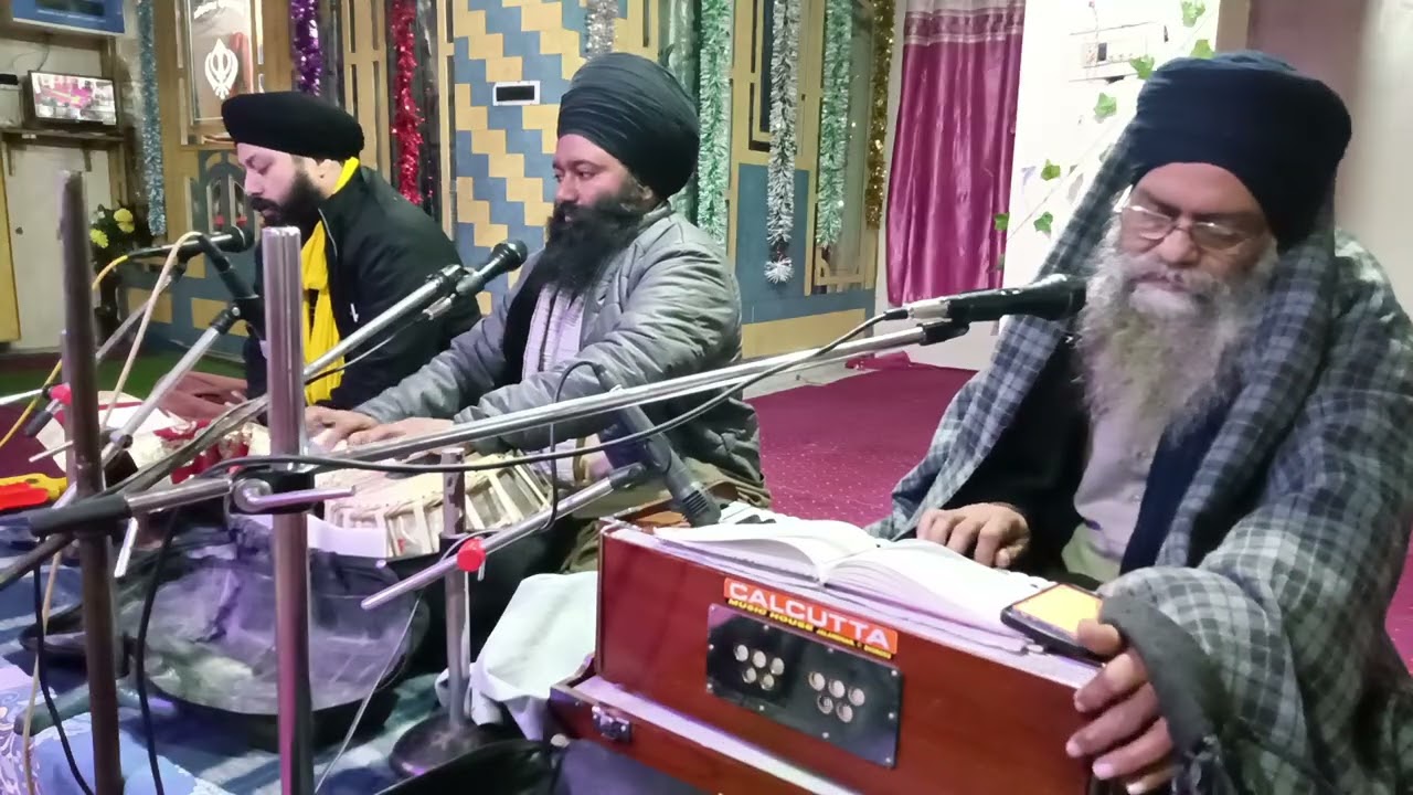 ਭਗਤਾਂ ਕੀ ਓਟ ਤੂੰ ਸੰਤਾਂ ਕੀ ਟੇਕ ਤੂੰ ਸਚਾ ਸਿਰਜਣਹਾਰਾ like share comment subscriber waheguru ji