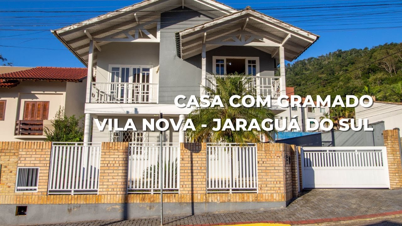 CASA NA VILA NOVA EM JARAGUÁ DO SUL COM GRAMADO