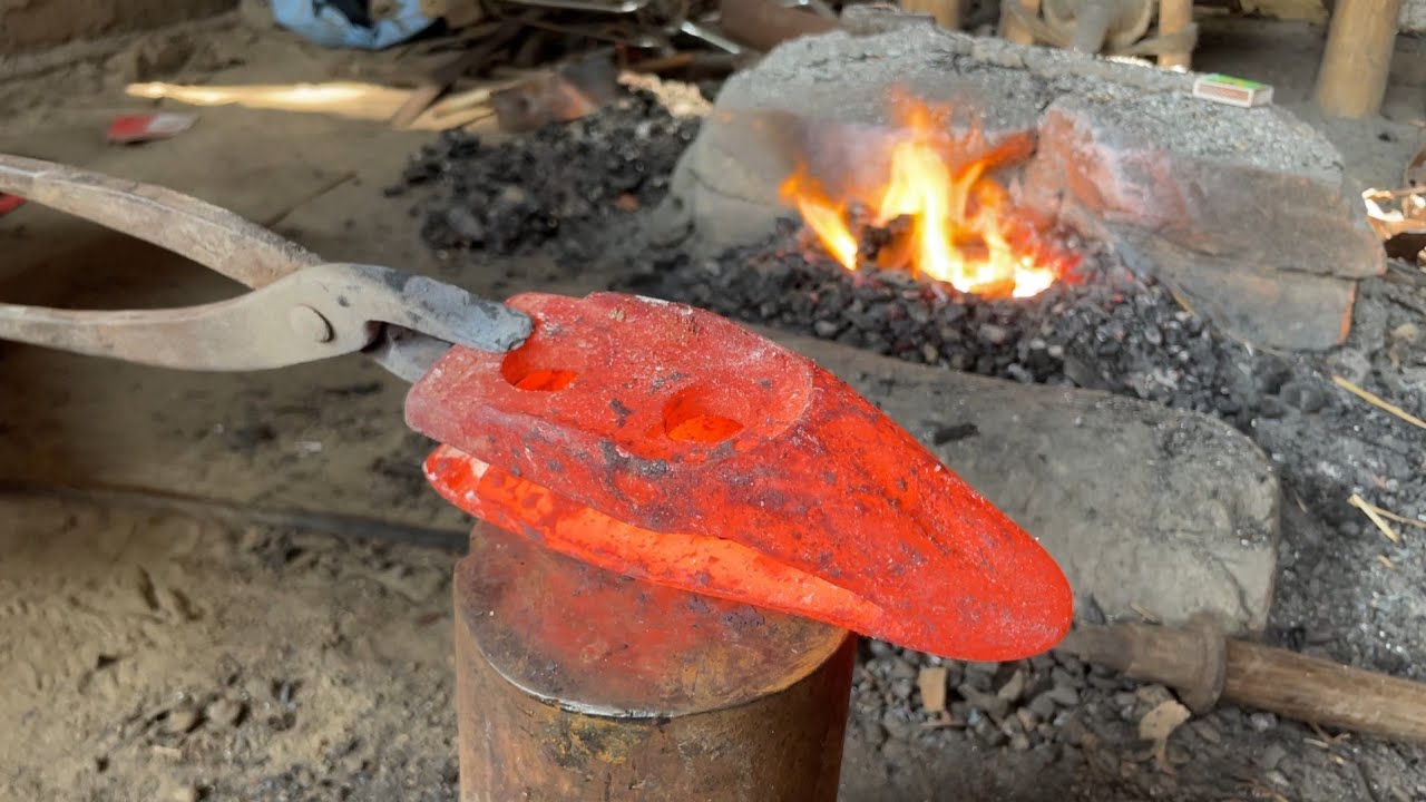 The made jcb bucket teeth meat Knife Making/ Blacksmith/ #Blacksmith@n.kofficialchannel #viralvideo