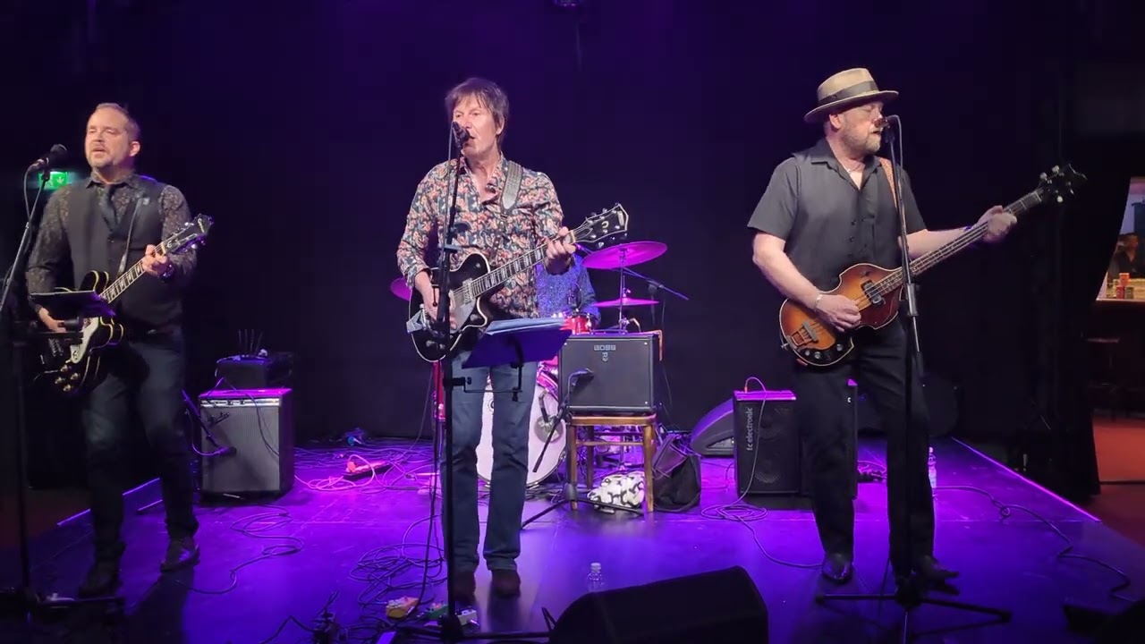 Jiri Nikkinen The Beatles Tribute Band Kotkan Kairossa: Taxman