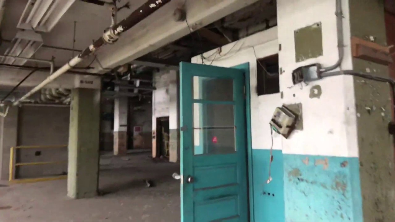 Inside the former Delphi Packard Electric Plant 8 Warren, OH 330 #REALURBEX