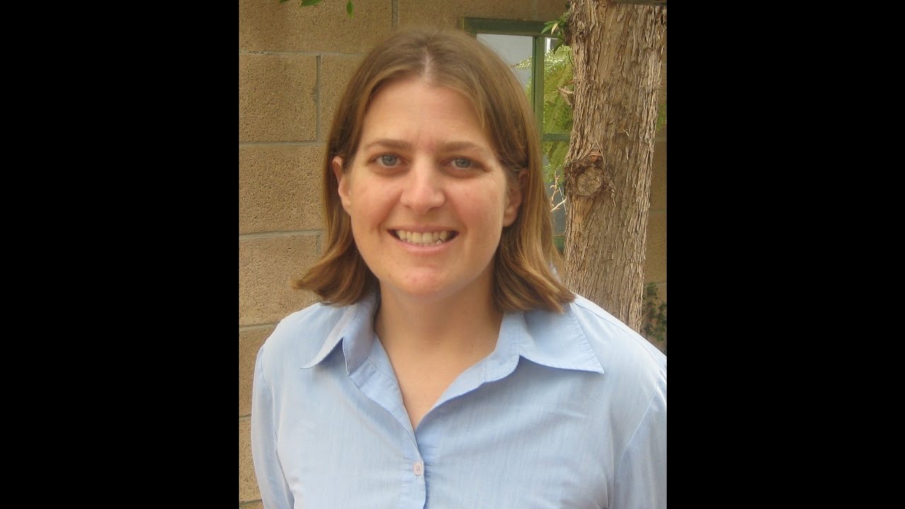 Couples Therapist in Long Beach answers: Should we stay married for kids