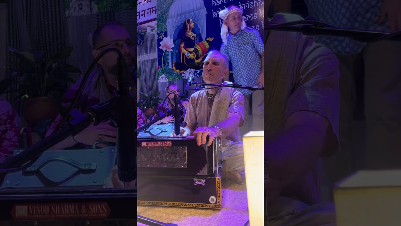 Bada hari Kirtan 