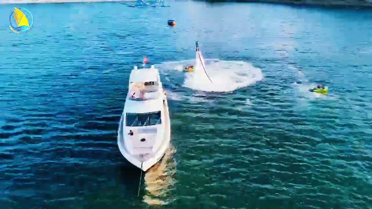 LUXURY YACHT ĐÀ NẴNG | THUÊ DU THUYỀN RIÊNG – TỐI ĐA 20 KHÁCH