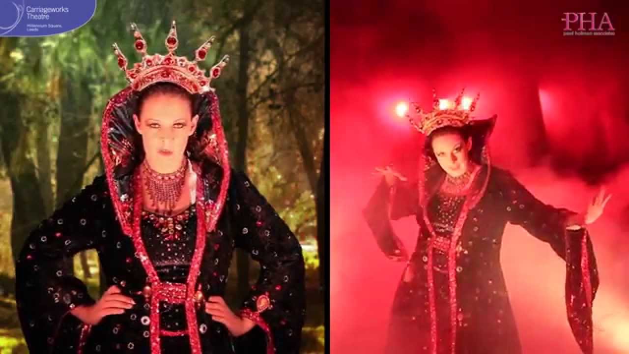 Panto teaser: Snow White & the Seven Dwarfs, Carraigeworks Theatre, Leeds Dec 2014 - Jan 2015