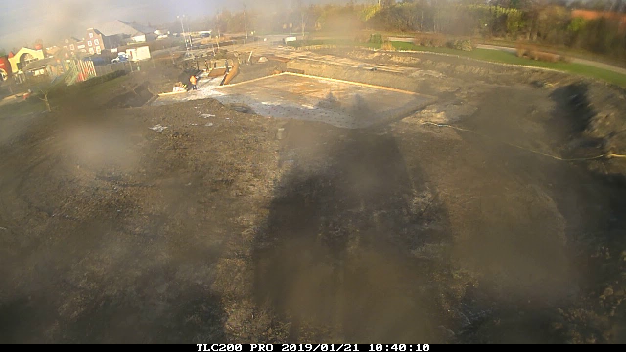 Bouw van het nieuwe openlucht zwembad