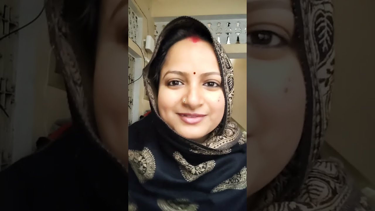 Kavya Sharma is live