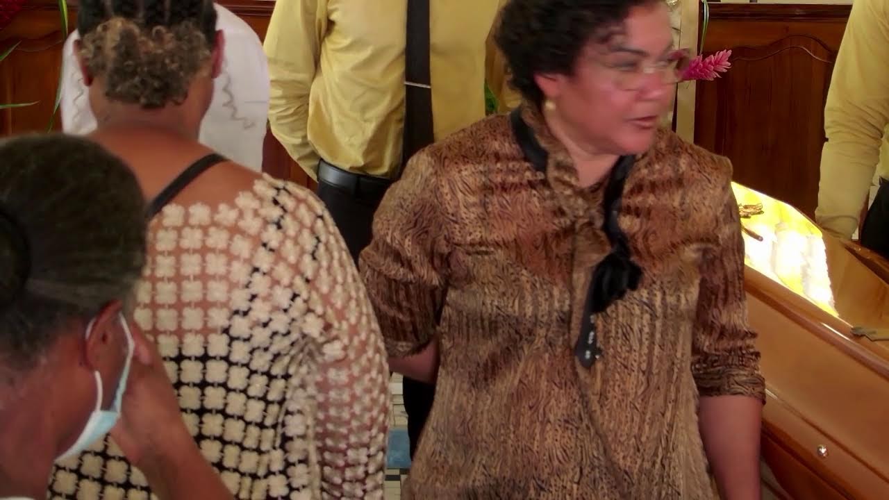 Diffusion  Eglise Adventiste PENIEL cérémonie funèbre de BAVIER Marie-Yolande