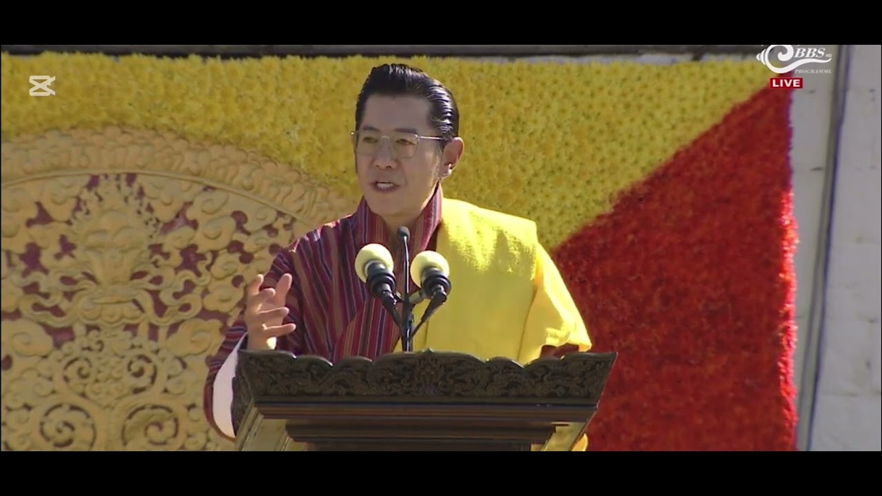 His Majesty Paying Tribute to His Majesty The 4th King of Bhutan 🇧🇹