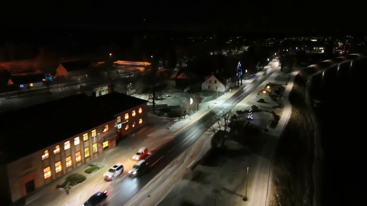 Pļaviņas nedaudz no augšas