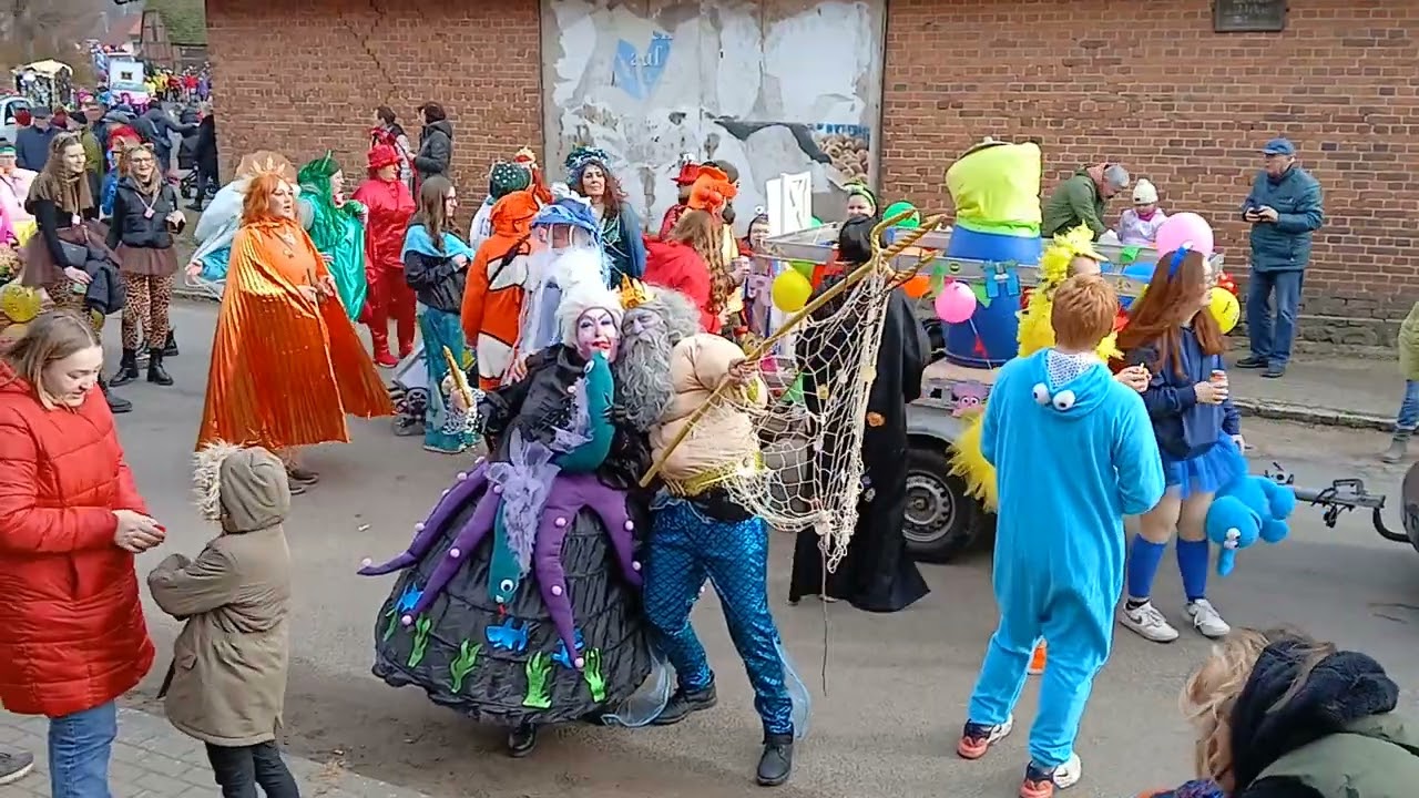 Stra&szlig;enkarneval Vellahn 2025