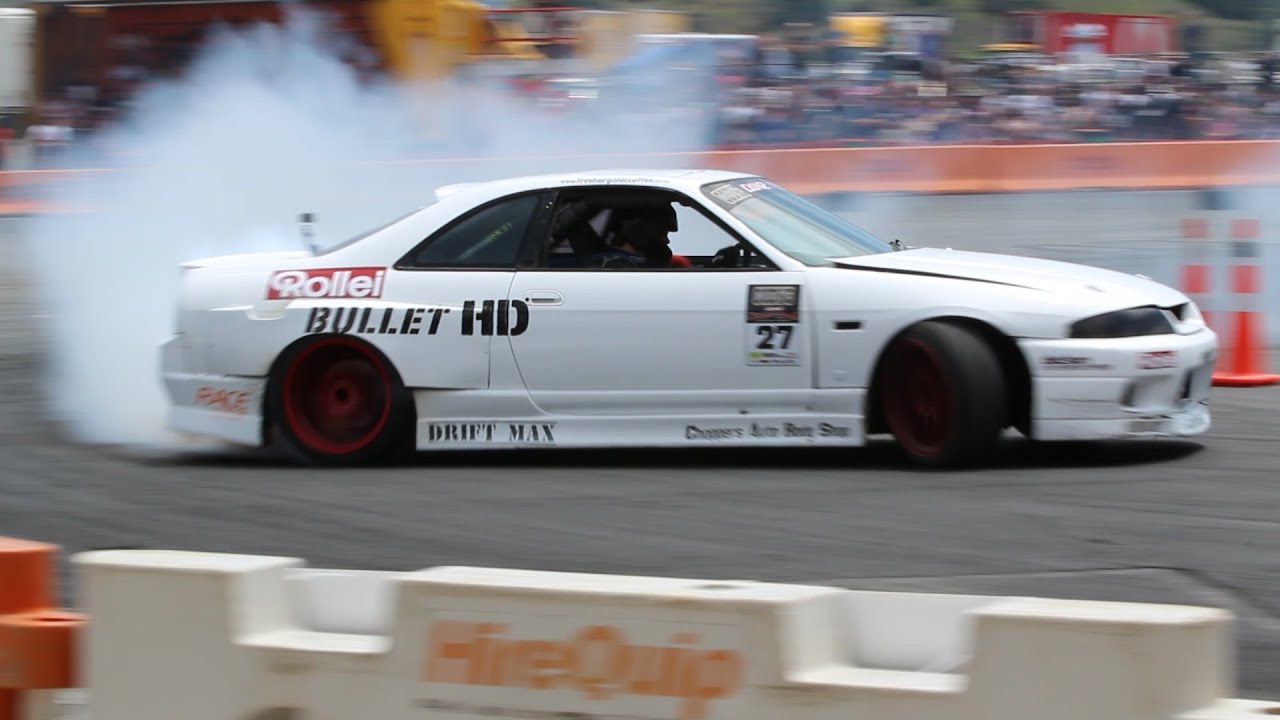 Zak Pole R33 Skyline - D1NZ Round 2, Whangarei 2012/13 Season