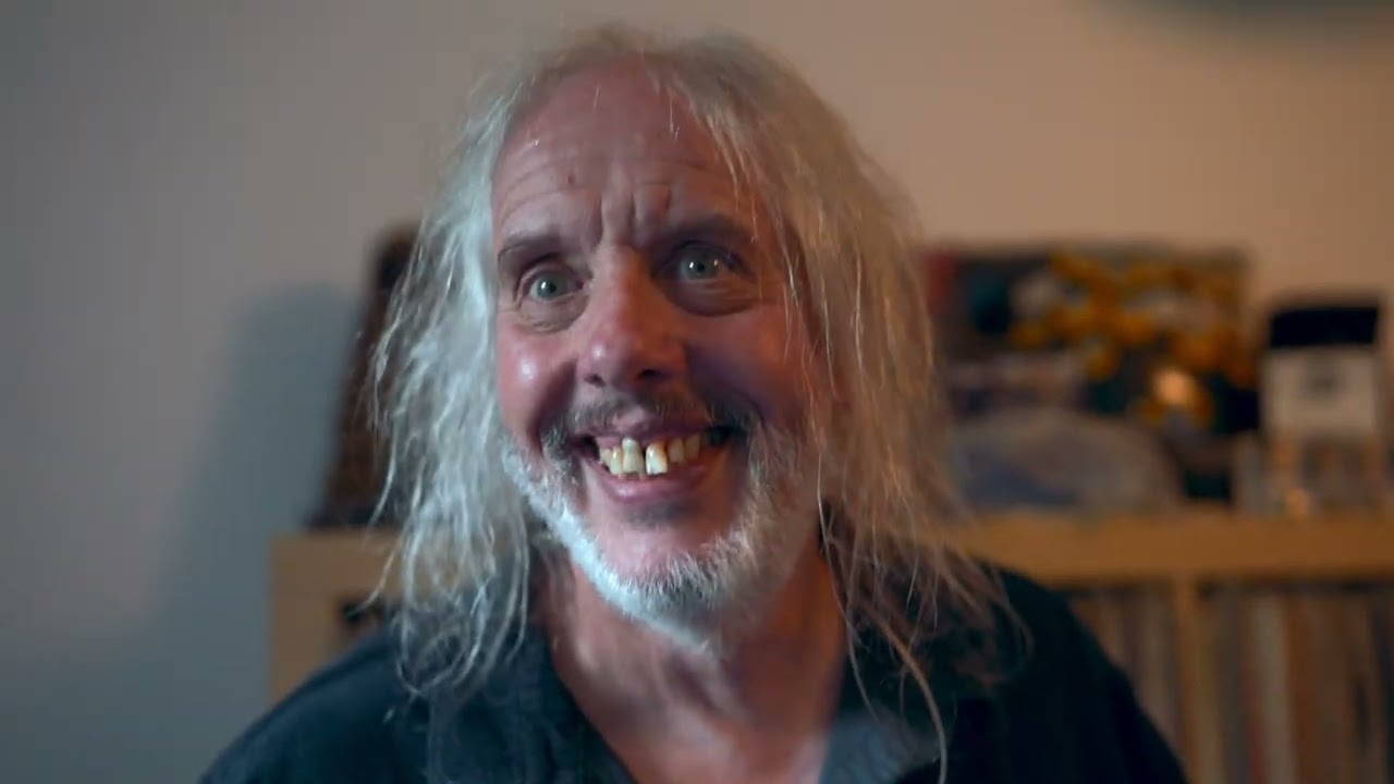 Evan Dando recommends The Bevis Frond new documentary 'Little Eden'