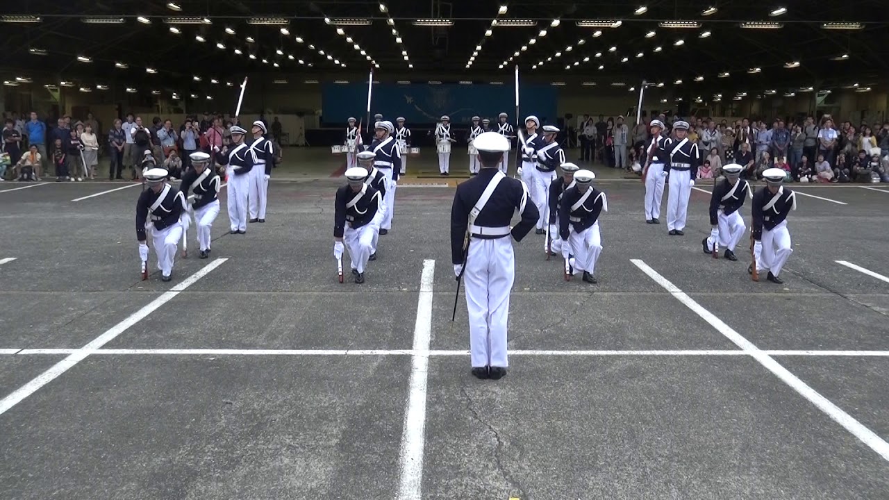 防衛大学校儀仗隊ファンシードリル(平成29年度 横田基地日米友好祭 1日目)