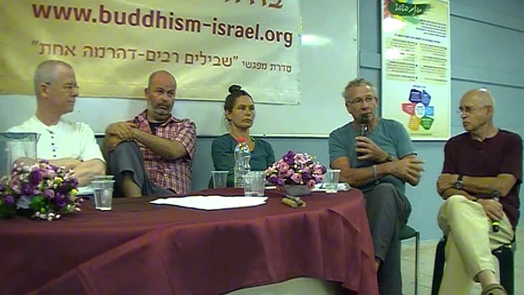 מה אנחנו עושים על הכרית? שאלות תשובות