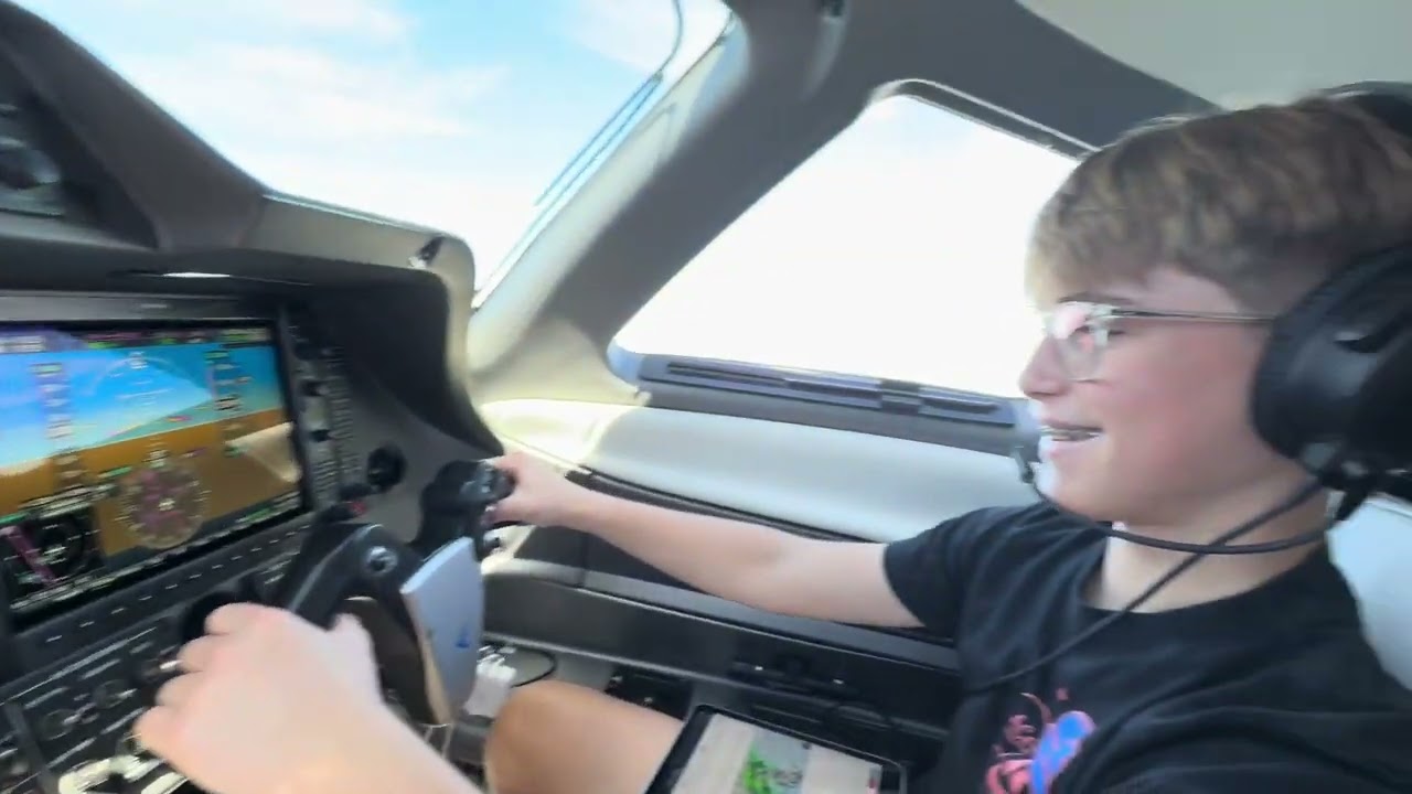 Nico flies the Phenom 100