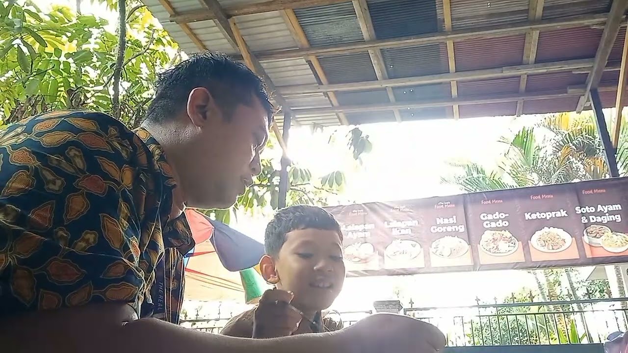 JOKES JOKES BAPAK BAPAK KE ANAKNYA AUTO NGAKAK GAK BERHENTI