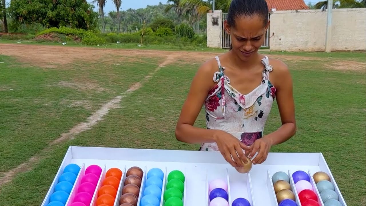 Jogo das bolinhas coloridas monte as corres corretamente.