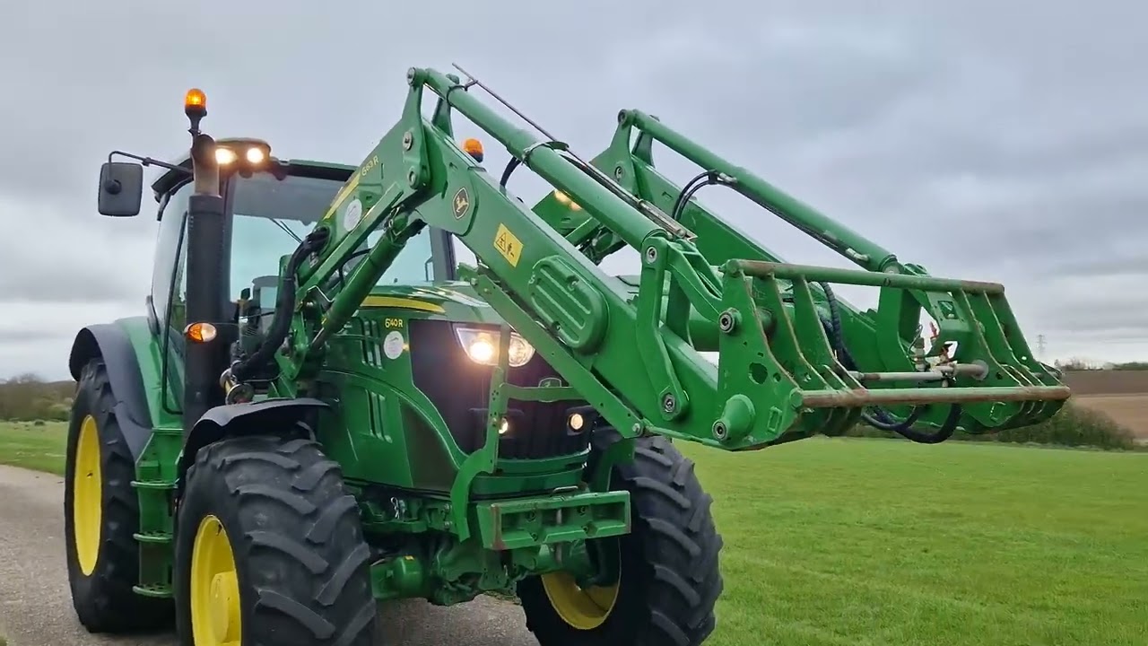 2016 John Deere 6140R Tractor 22696