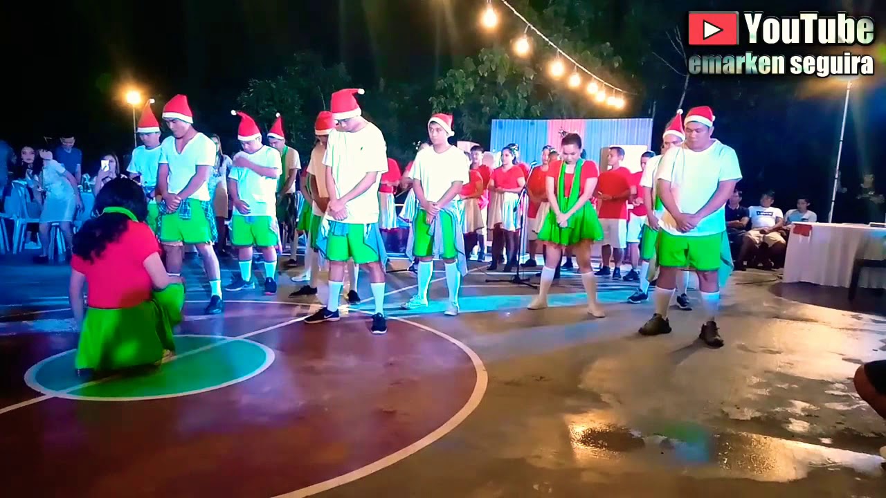 Christmas Caroling Contest 