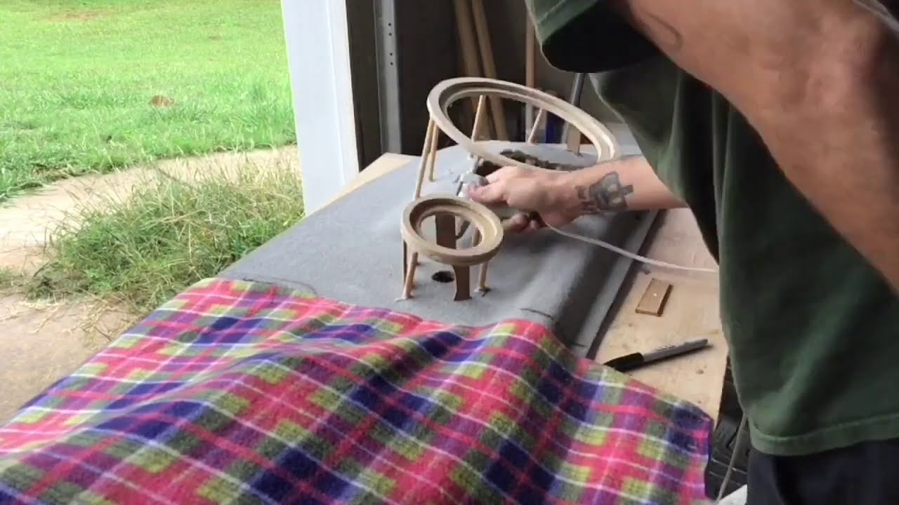 How to  customize the rear deck On the Crown Victoria.