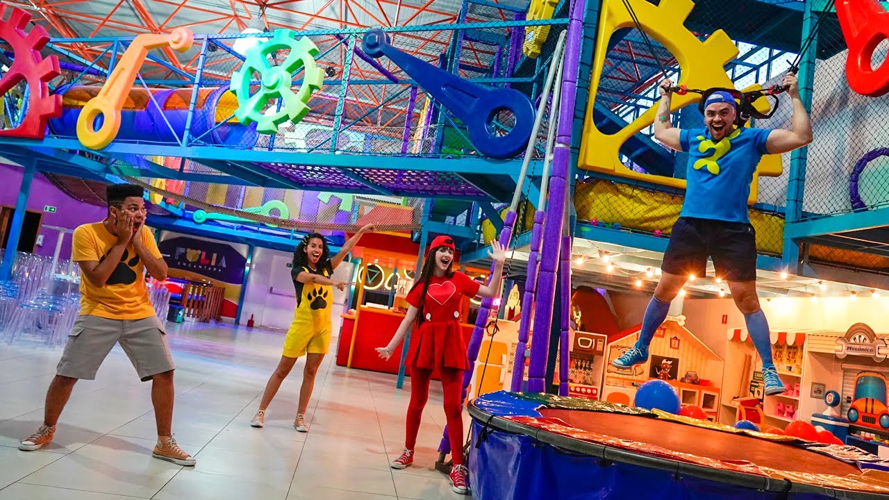 FIQUEI 24 HORAS BRINCANDO EM UMA CASA DE FESTA INFANTIL
