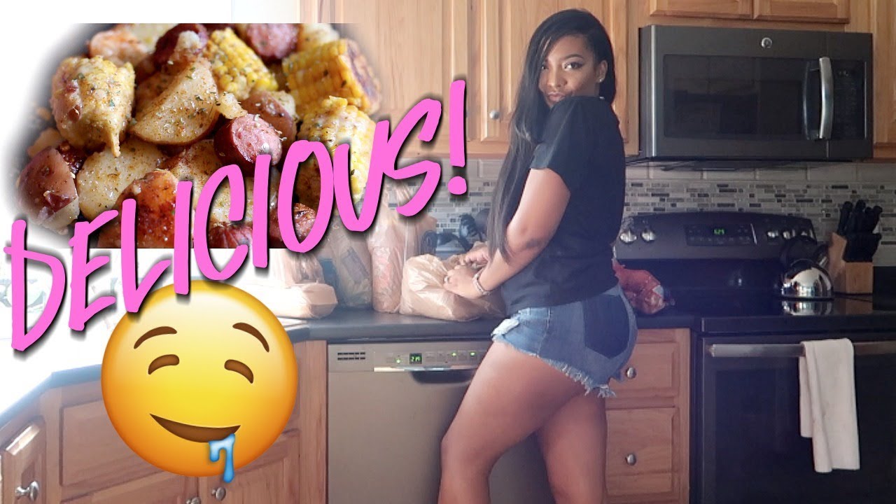 COOK WITH ME - PERFECTED GRILLED SHRIMP BOIL!