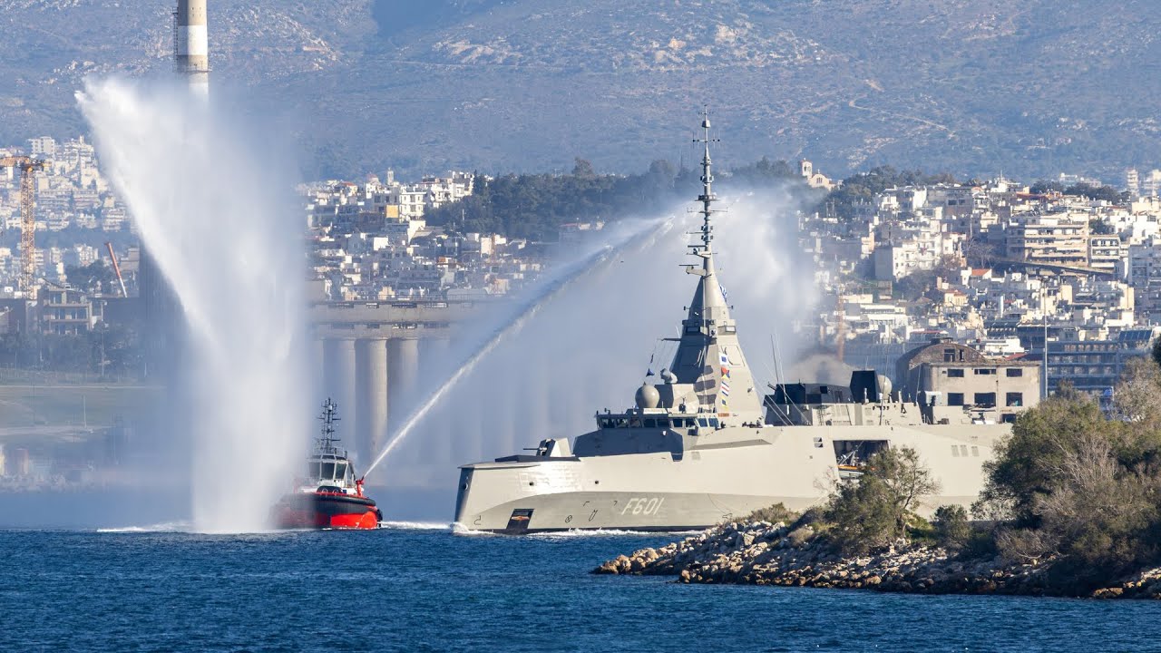 Η ιστορική άφιξη της φρεγάτας Κίμων (F-601) στην Ελλάδα