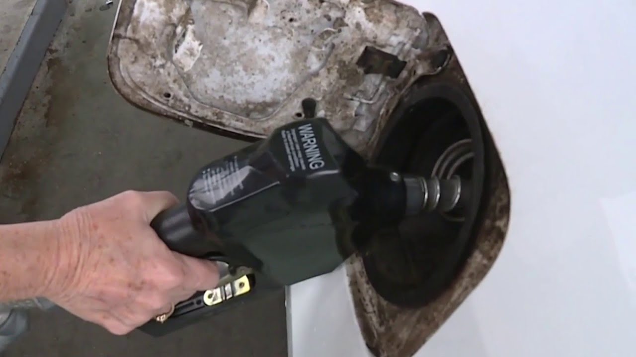 Oil prices jump after Iran attack; UH expert says drivers could see higher gas and groceries