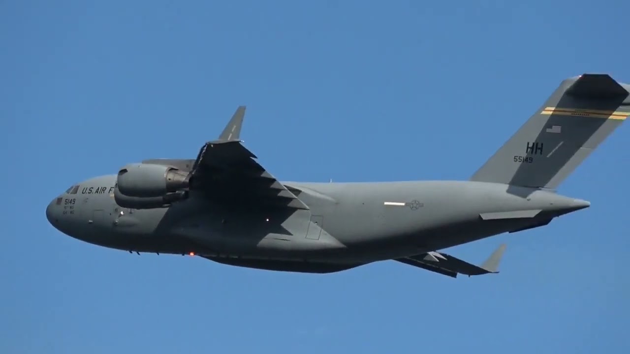 三沢基地 C -17 グローブマスター